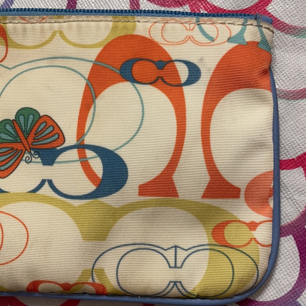 Coach butterfly wristlet - Picture 3 of 8
